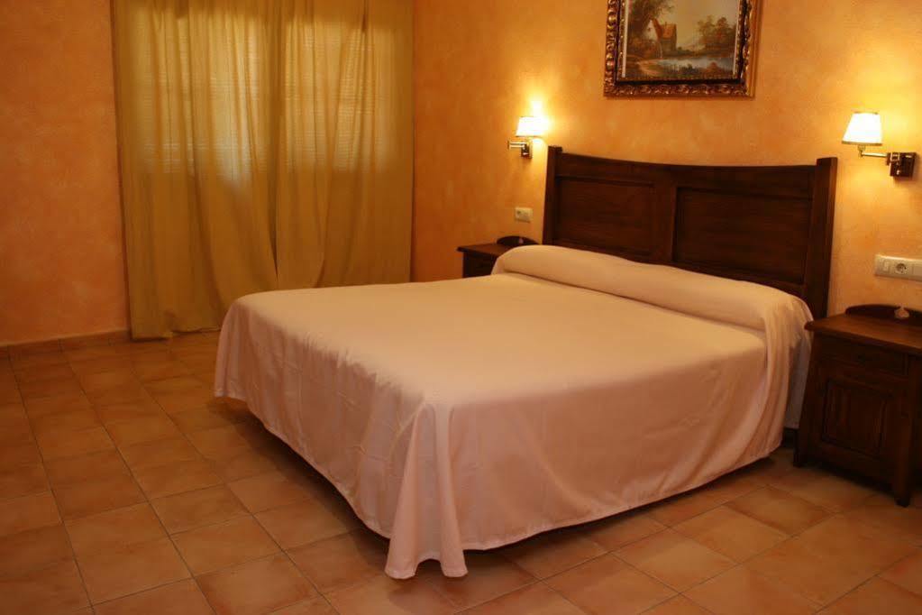 Casa Rural Las Canteras Trujillo Exterior photo
